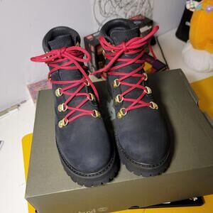 Timberland Holiday Luxe Waterproof Boots – Women’s Size 7 – New in Box